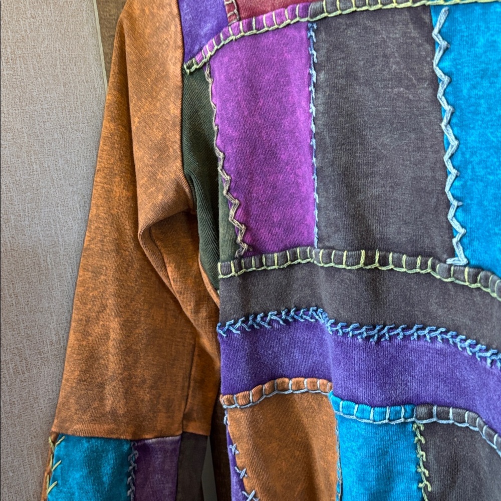 Art studio, multicolored front patchwork, T-shirt… - image 3